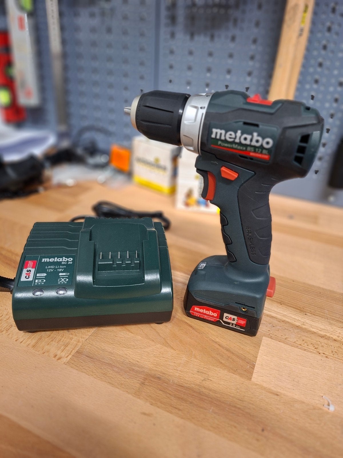 Metabo BS 12 BL Accuboormachine (brushless), Doe-het-zelf en Verbouw, Variabele snelheid, Nieuw, Ophalen of Verzenden, Boor- en Schroefmachine