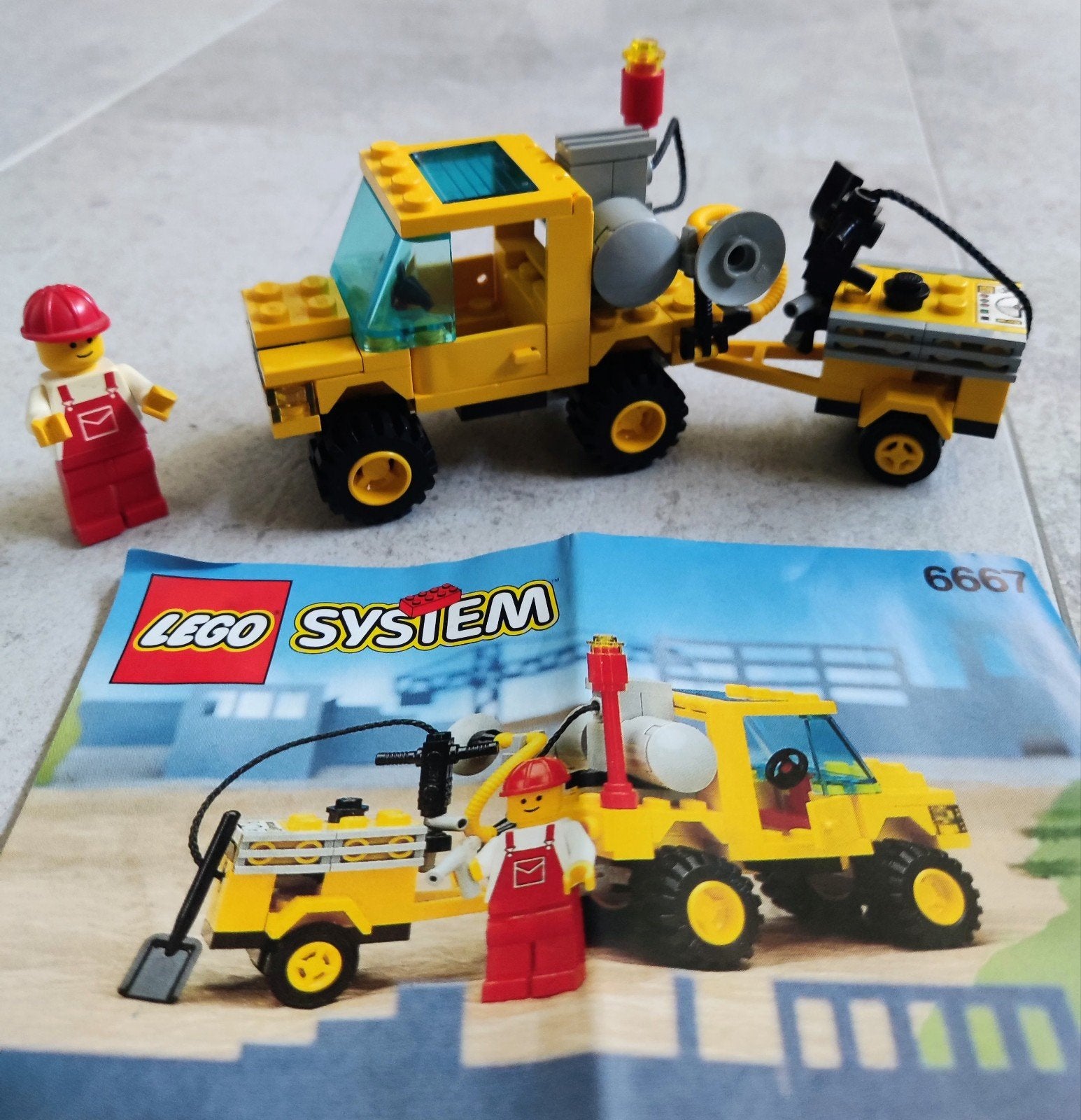 Lego System 6667: Landbouwwagen met aanhanger en figuur, Compleet, City, Lego, Ophalen of Verzenden