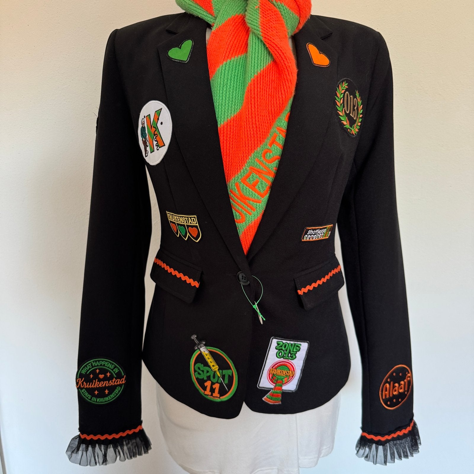 Carnavalsjasjes Kruikenstad, Ophalen of Verzenden, Maat 42/44 (L), Carnaval, Kleding