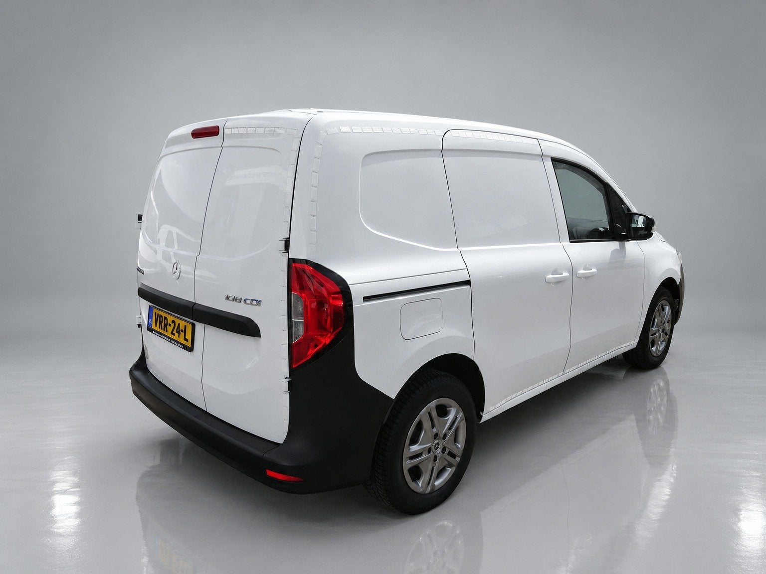 Mercedes-Benz Citan 108 CDI L1 Pro MBUX AIRCO CRUISE CONTROL, Voorwielaandrijving, Dealer onderhouden, Stof, 4 cilinders