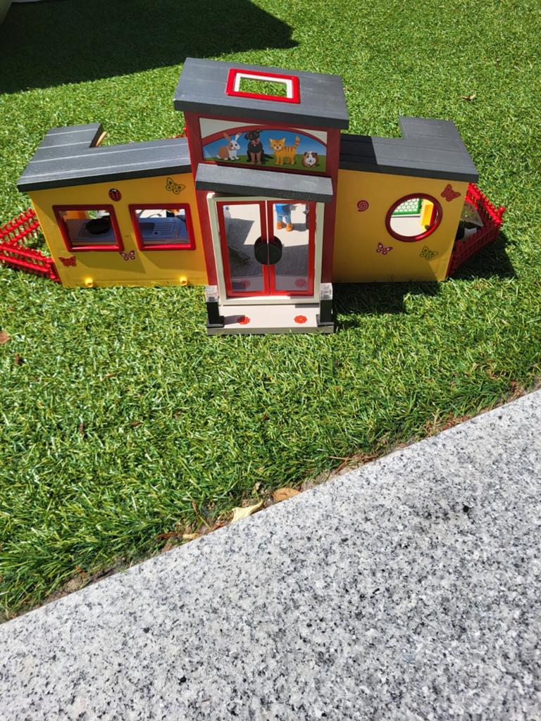 Playmobil My life 50YR Dierenpension 71599, Ophalen of Verzenden, Gebruikt