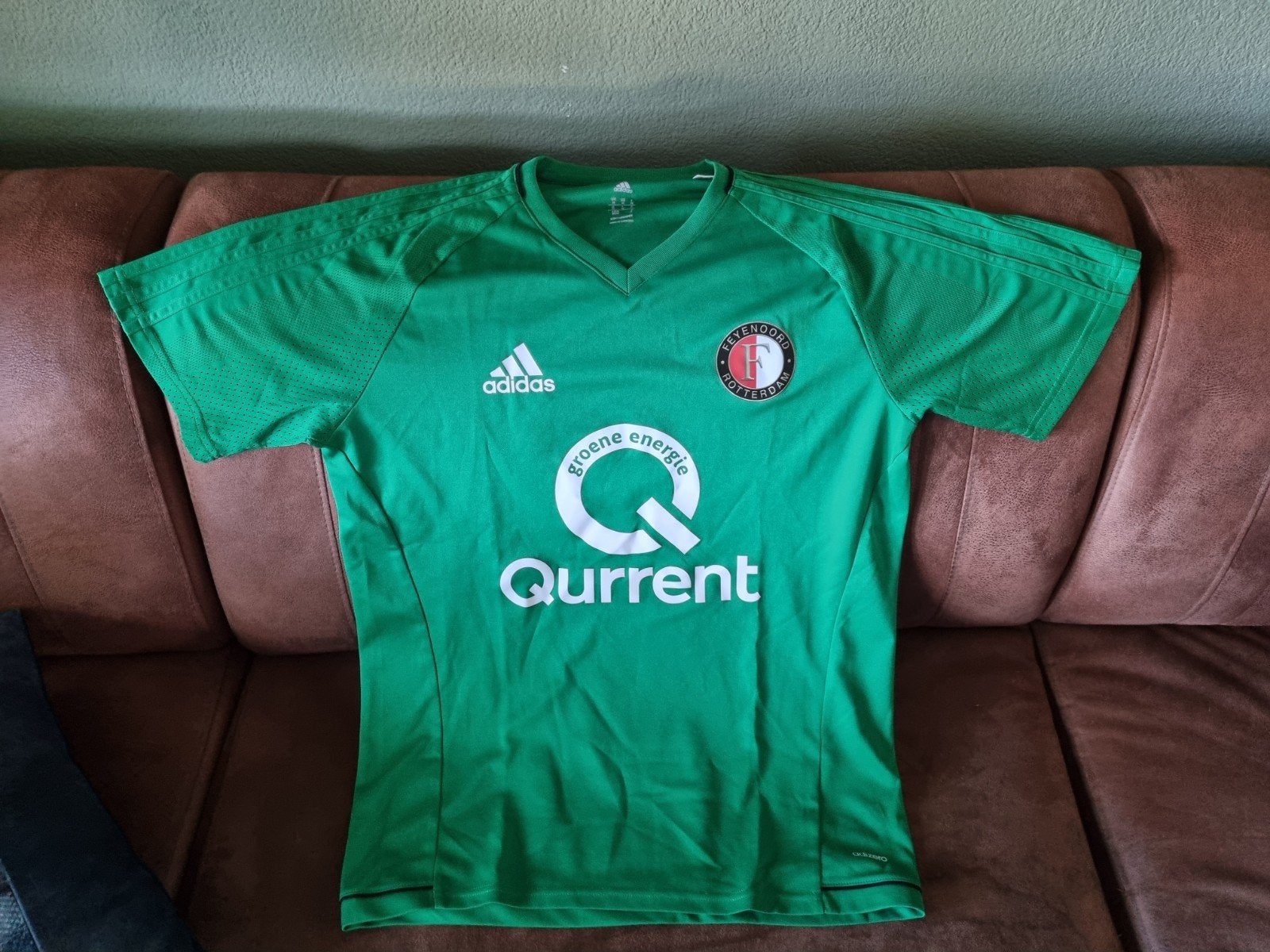 Feyenoord Adidas Groen Voetbalshirt Maat M, Maat 48/50 (M), Ophalen of Verzenden, Zo goed als nieuw, Adidas