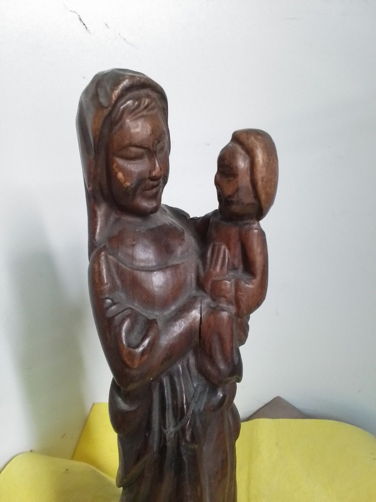 11864) oud houten beeld Maria met kindje Jezus   hoog 38cm, Antiek en Kunst, Antiek | Religie, Ophalen of Verzenden