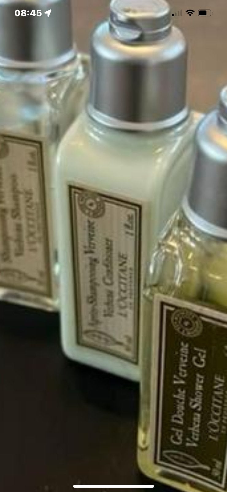 4 flesjes bodyverzorging loccitane, Ophalen of Verzenden, Zo goed als nieuw, Miniatuur