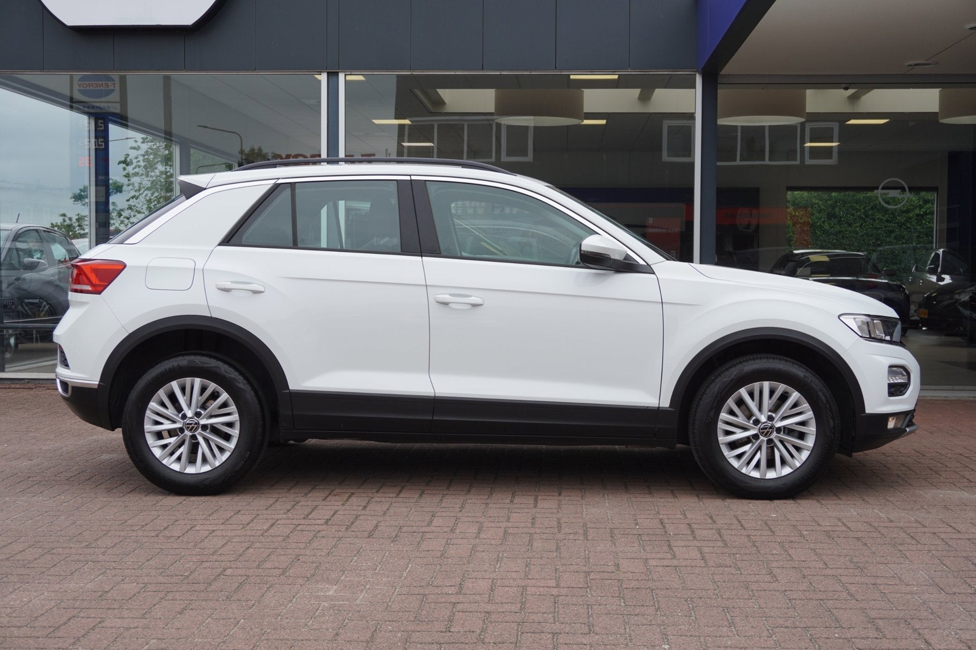 Volkswagen T-Roc 1.0 TSI Style 5deurs | Airco | Elek. Pakket, Auto's, Volkswagen, Dealer onderhouden, Stof, Gebruikt, 1194 kg