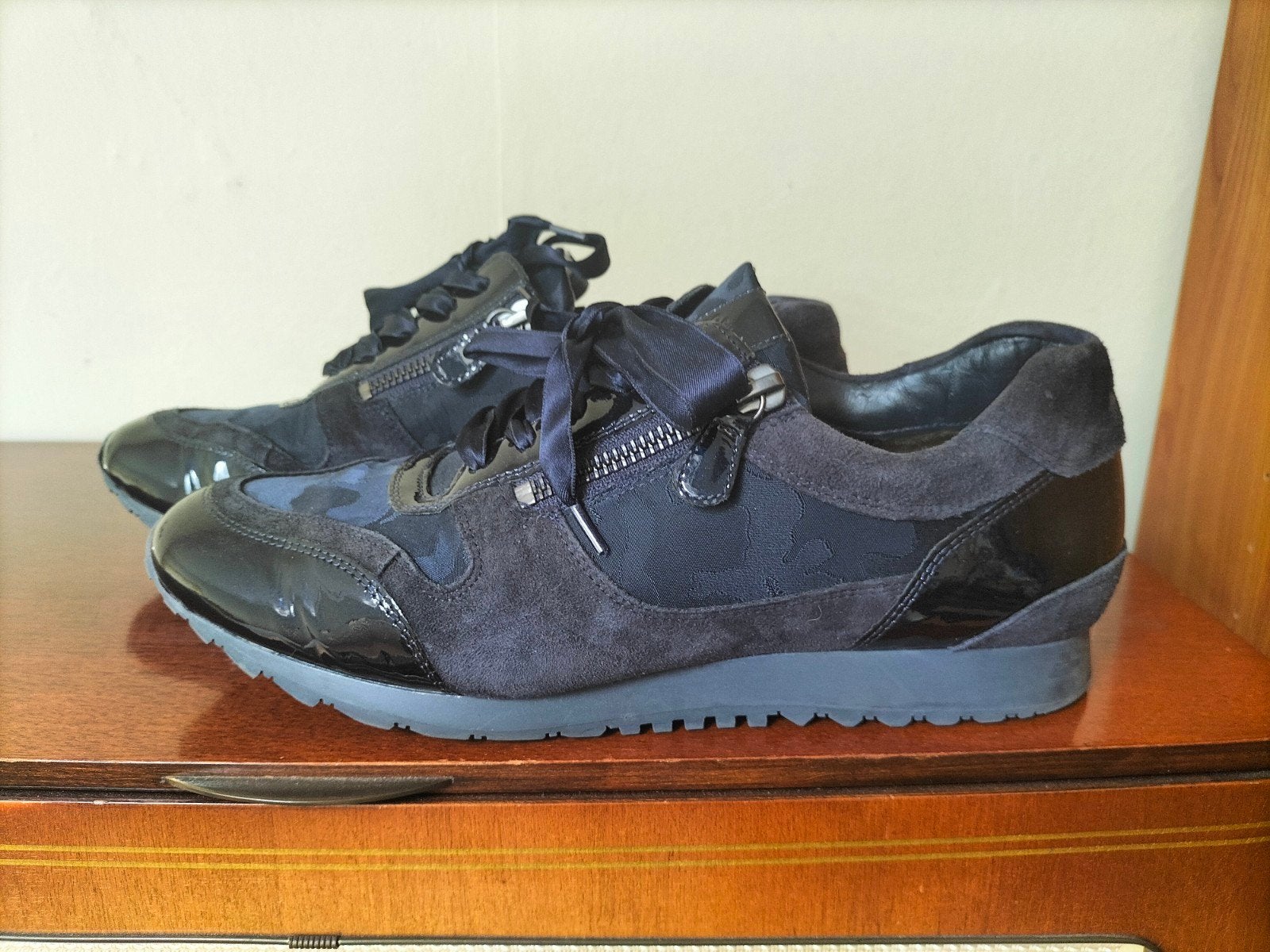 sneakers van Hassia maat 6, 5= 40 h, Kleding | Dames, Zwart, Ophalen, Hassia, Sneakers of Gympen