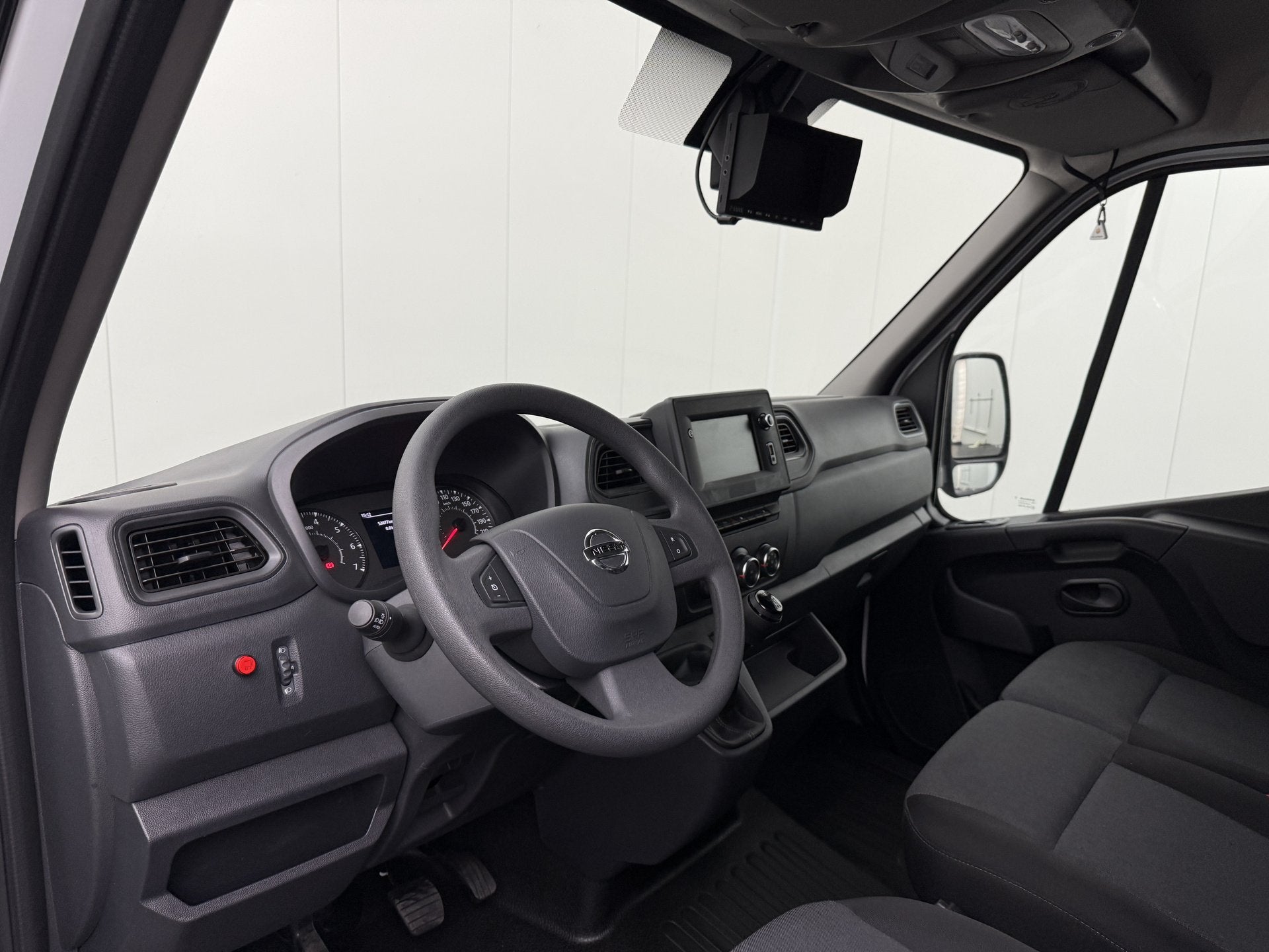 Nissan Interstar 3.5DCi 165PK Bakwagen+Laadklep | Dakspoiler, 2500 cc, Stof, Gebruikt, Multifunctioneel stuurwiel