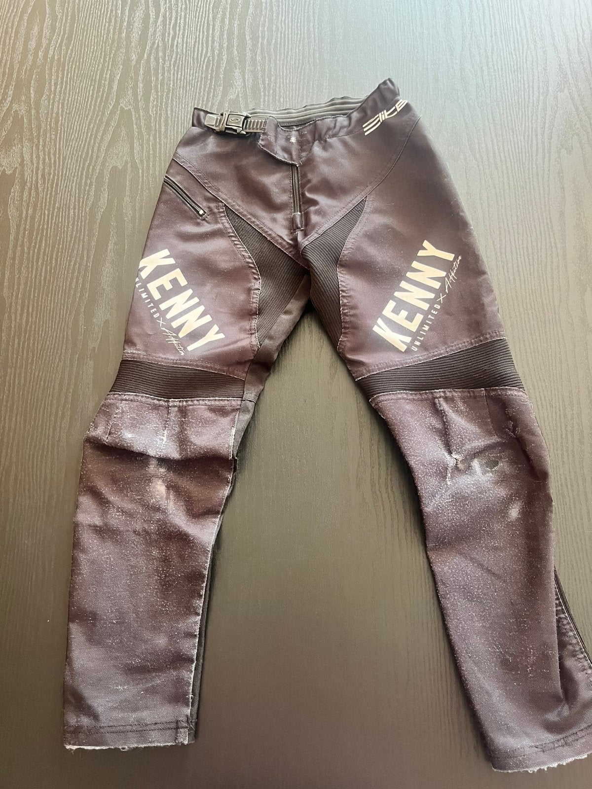 Kenny bmx broek maat 24, Gebruikt, Kinderen, Overige maten, Onderkleding