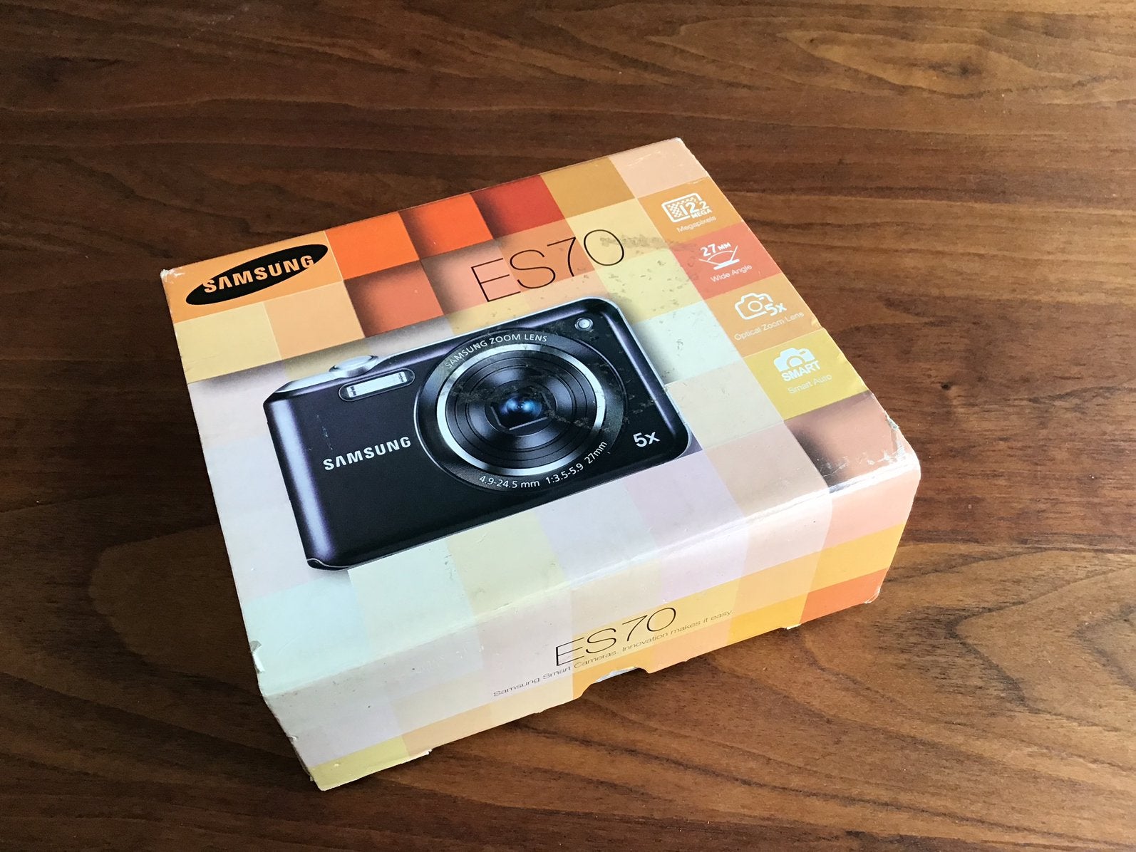 SAMSUNG ES70 CAMERA, NEW IN BOX, INCL. WRAP-UP CAMERA CASE, Audio, Tv en Foto, Fotocamera's Digitaal, Ophalen of Verzenden, Nieuw