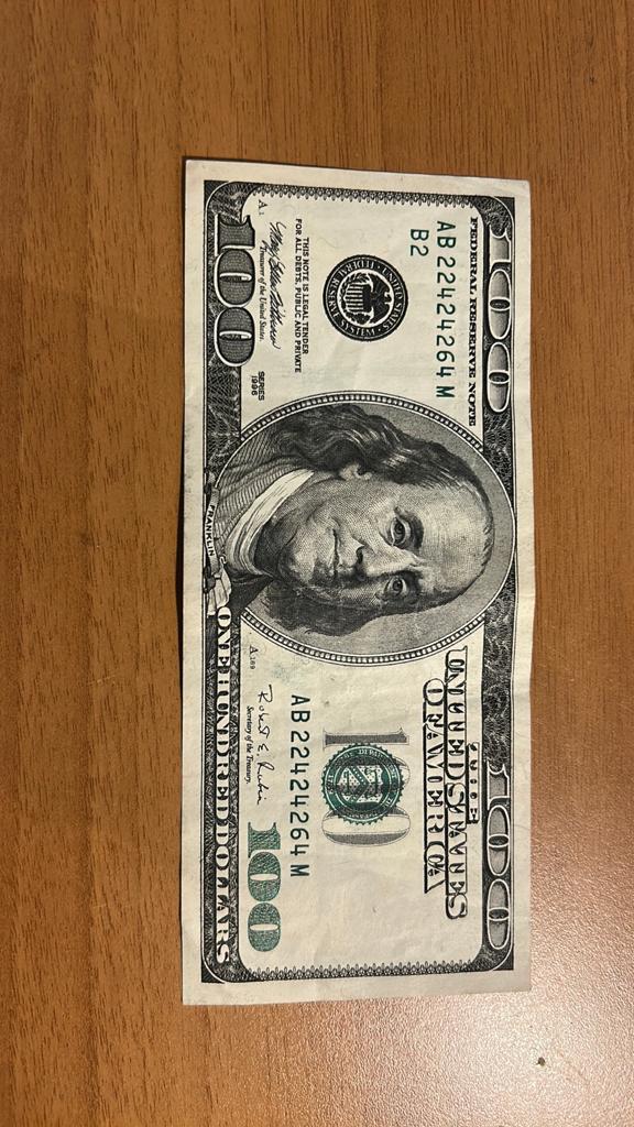 100 dollar met zeldzaam nummer, Ophalen of Verzenden, Envelop