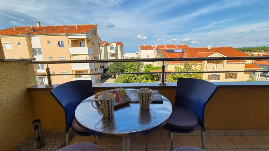 Kroatie 2 Vakantie app te Huur /Te koop Biograd na moru, Vakantie, Vakantiehuizen | Kroatië, Appartement, Overige, Aan zee, 2 slaapkamers