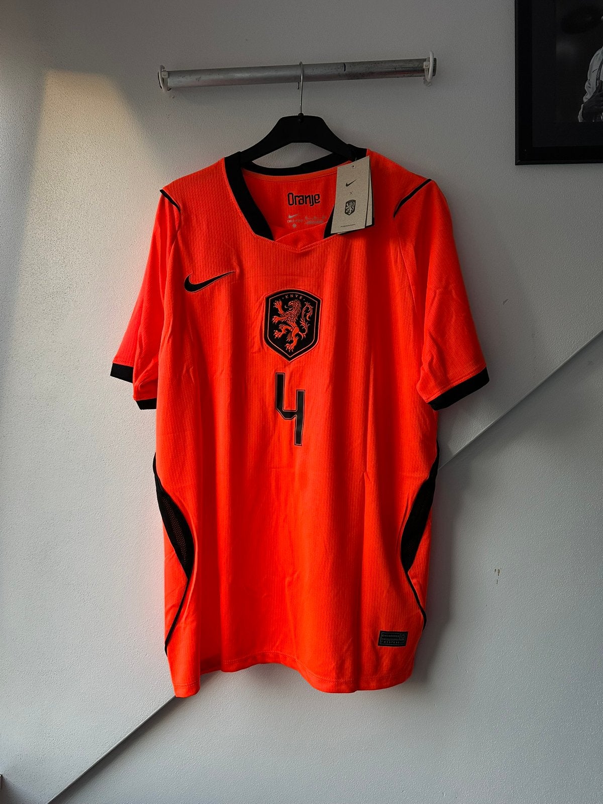 Nederland thuisshirt Virgil van Dijk #4 - Maat M, Sport en Fitness, Voetbal, Zo goed als nieuw, Shirt, Maat M, Ophalen of Verzenden