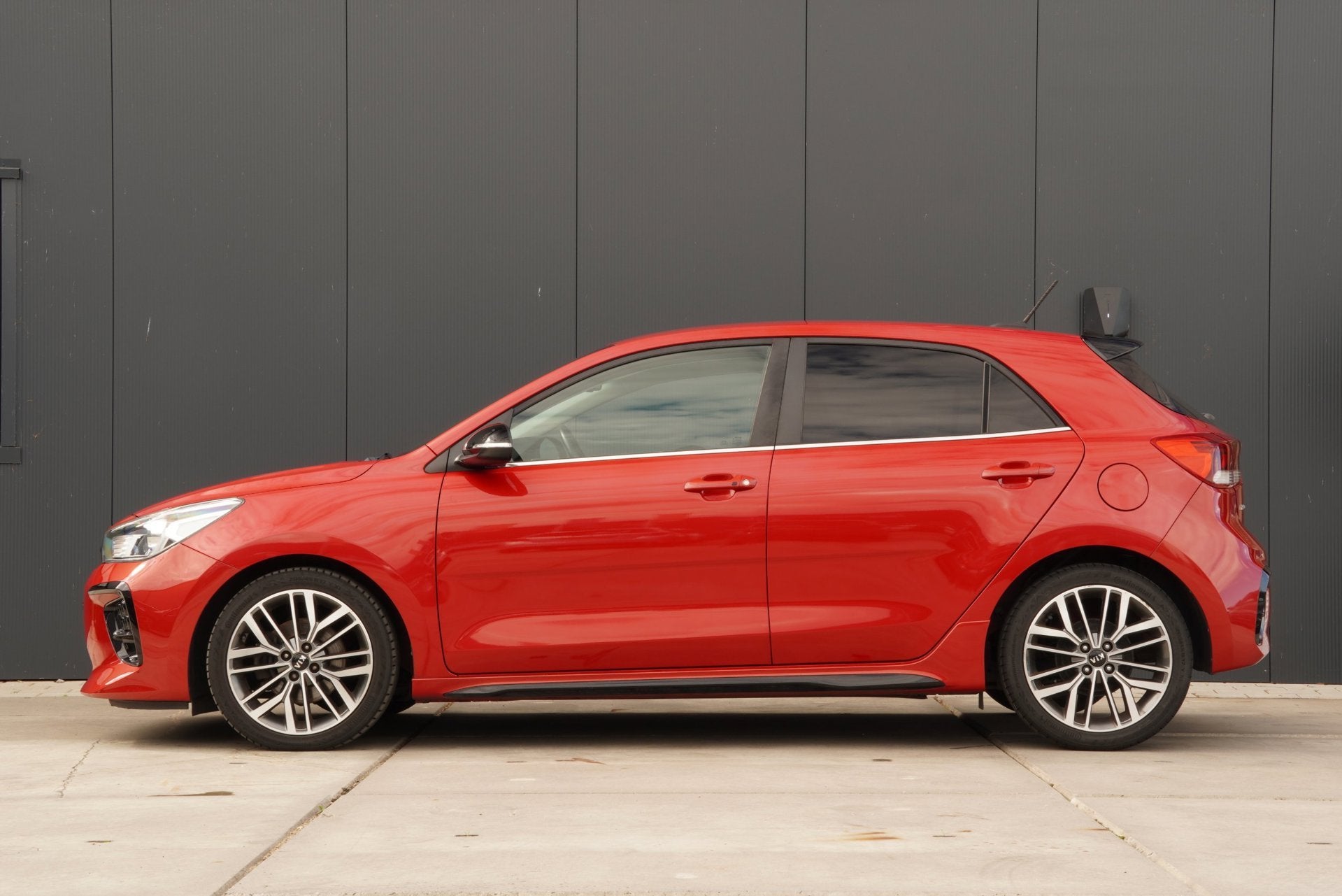 Kia Rio 2018|1.0 T-GDi|GT-Line|CarPlay|Navi|Stoelverwarming|, Auto's, Voorwielaandrijving, 450 kg, Gebruikt, 49 €/maand