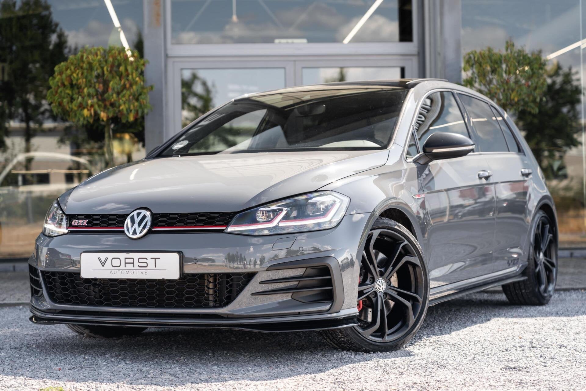 Volkswagen Golf 2.0 TSI GTI TCR Pano Akra Leder DCC, 15 km/l, Gebruikt, 4 cilinders, 1984 cc