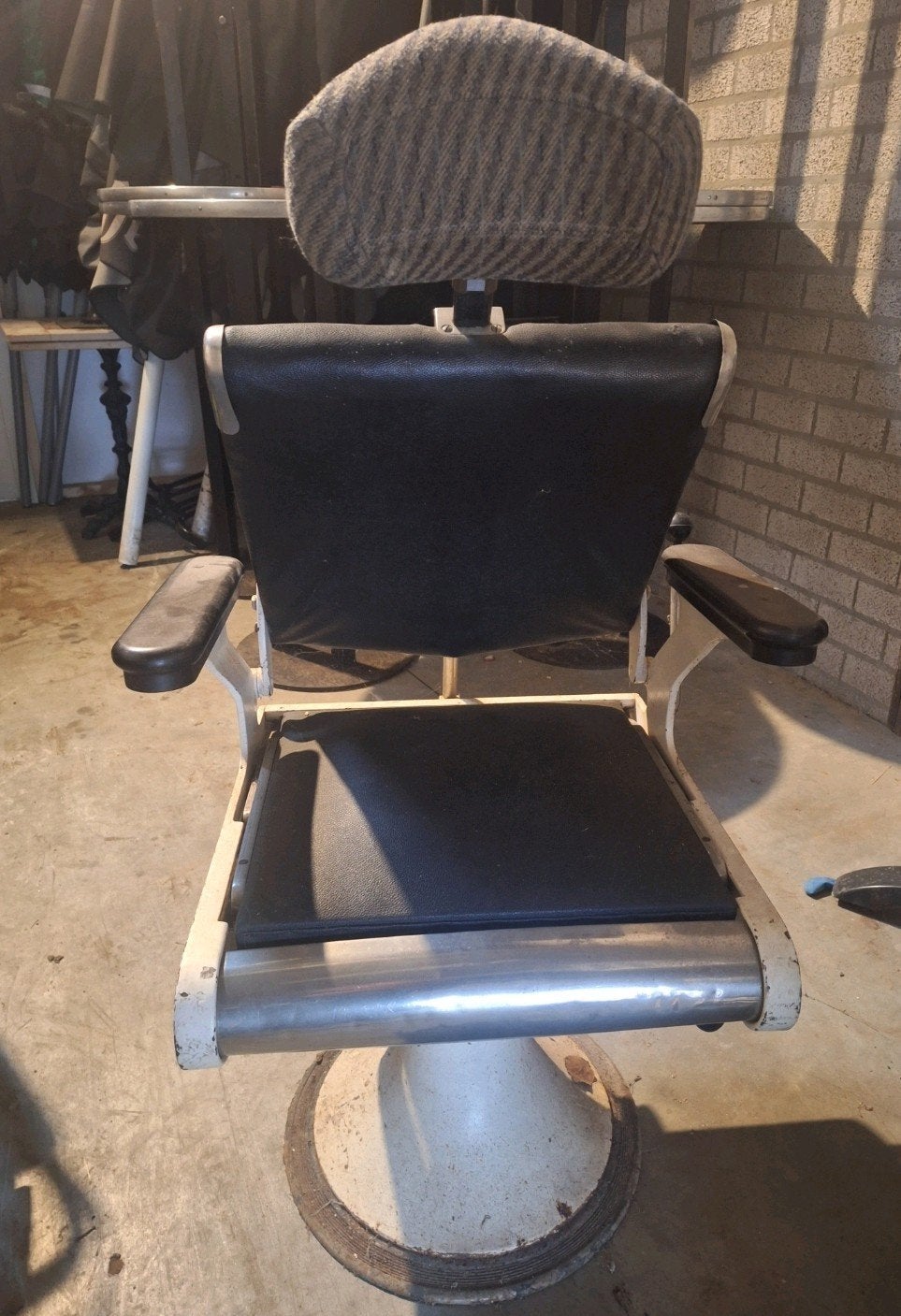 Vintage Kappersstoel / Barbiersstoel, Antiek en Kunst, Ophalen