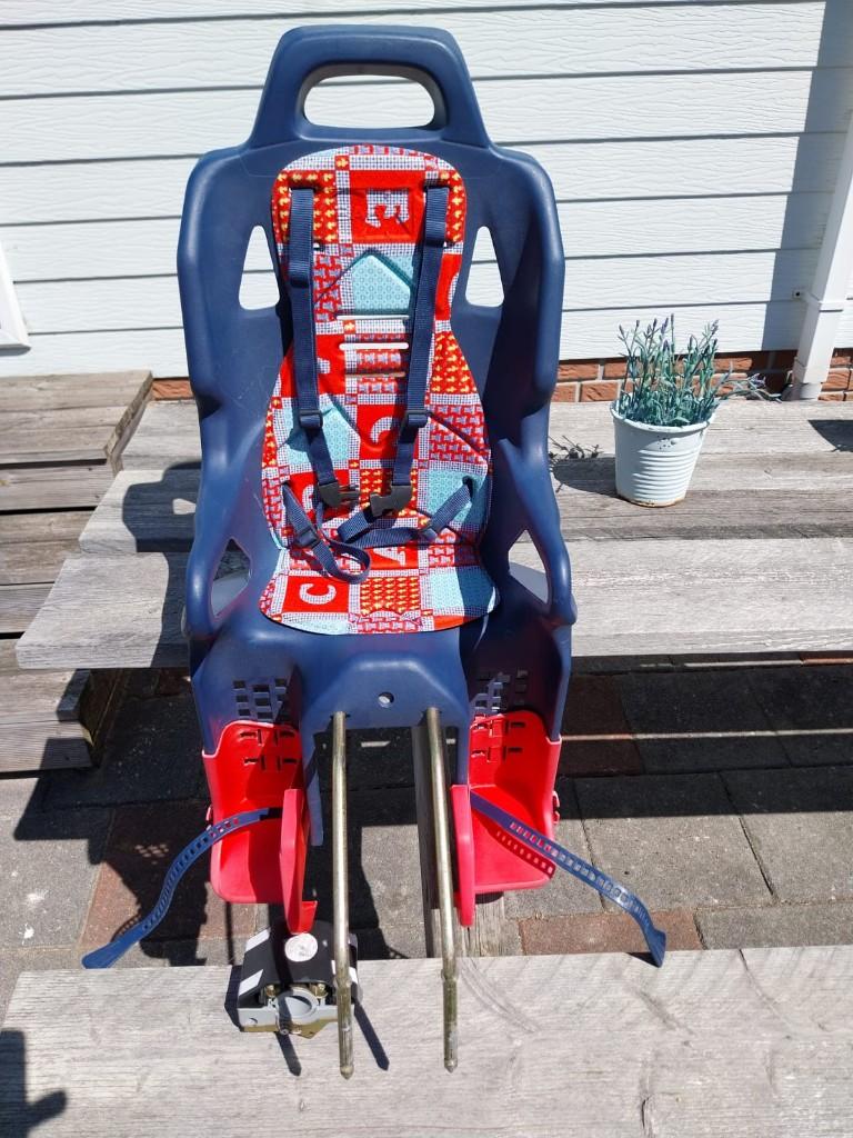 Te koop fietsstoeltje achterop, Ophalen, Achterzitje, 0 t/m 18 kg, Gebruikt
