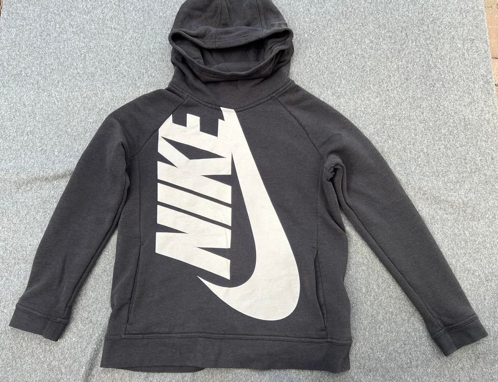 Nike sweater maat 156, Kinderen en Baby's, Kinderkleding | Maat 158, Ophalen of Verzenden, Zo goed als nieuw, Jongen of Meisje
