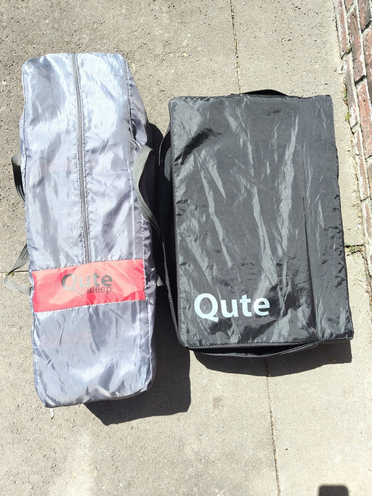 Qute campingbedje met matras, Ophalen, Gebruikt, Reisbedje