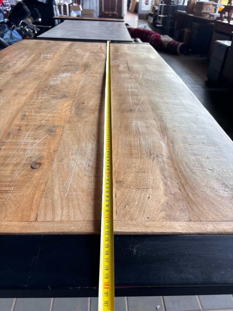 INDUSTRIËLE EETTAFEL MANGOHOUT ZWART ONDERSTEL, Ophalen, Gebruikt, Overige materialen, 200 cm of meer