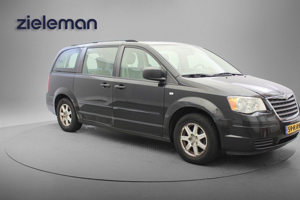 Chrysler GRAND-VOYAGER 3.8 V6 LX 6 Persoons Automaat - Clima, Auto's, Chrysler, 3301 cc, Gebruikt, Grand Voyager, Zwart
