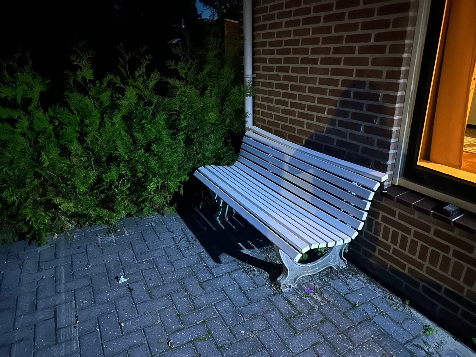 Tuinbank - Wit met kunststof onderstel, Ophalen, Gebruikt, Kunststof