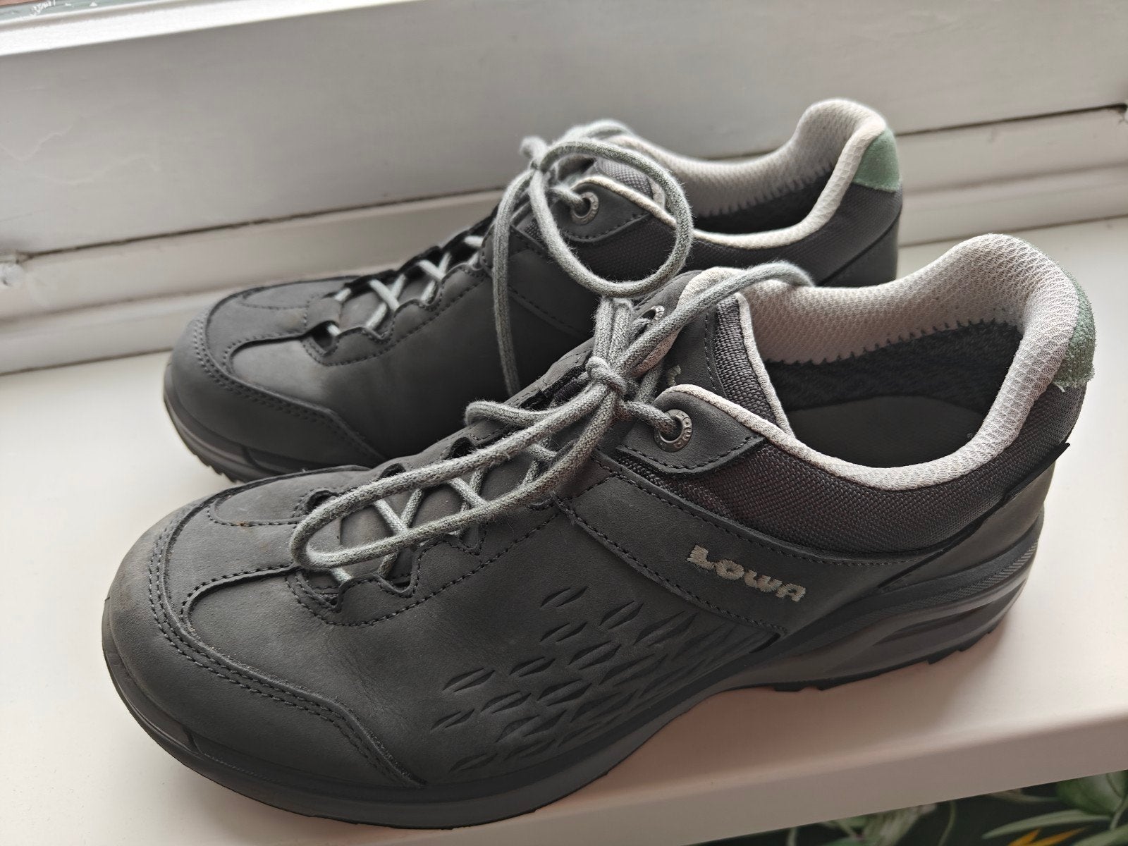 Lowa Locarno GTX LO WS wandelschoenen - Maat 40, Sport en Fitness, Ophalen of Verzenden, Zo goed als nieuw, Schoenen