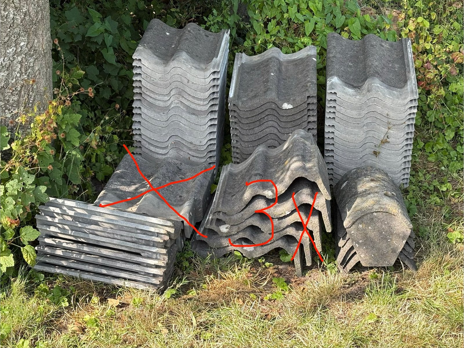 kleine assortiment betonnen sneldekpannen RBB (antraciet), Doe-het-zelf en Verbouw, Dakpannen en Dakbedekking, Ophalen, Gebruikt
