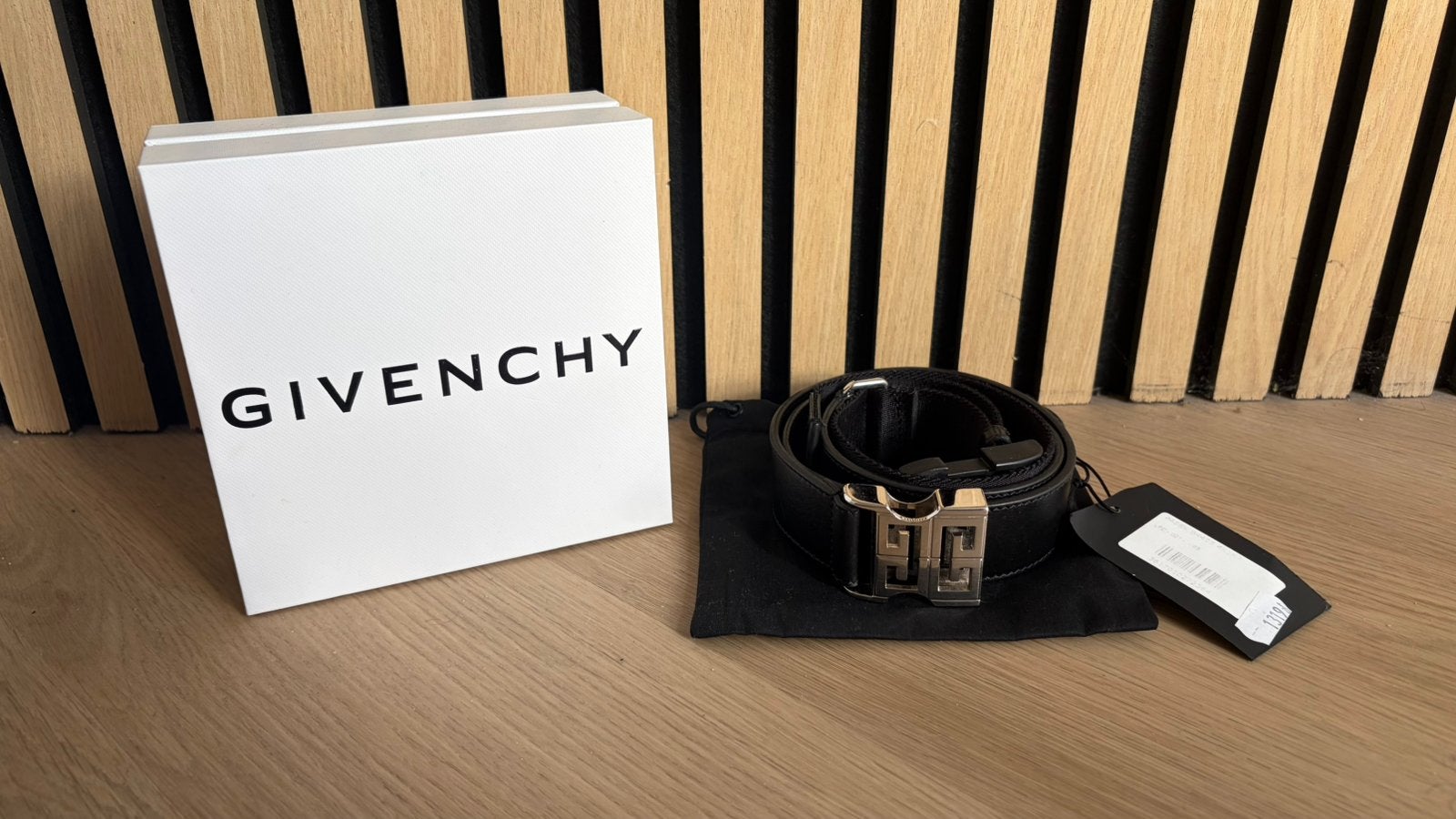 Givenchy riem, Kleding | Heren, 95 tot 105 cm, Ophalen of Verzenden, Zo goed als nieuw, Echt leder