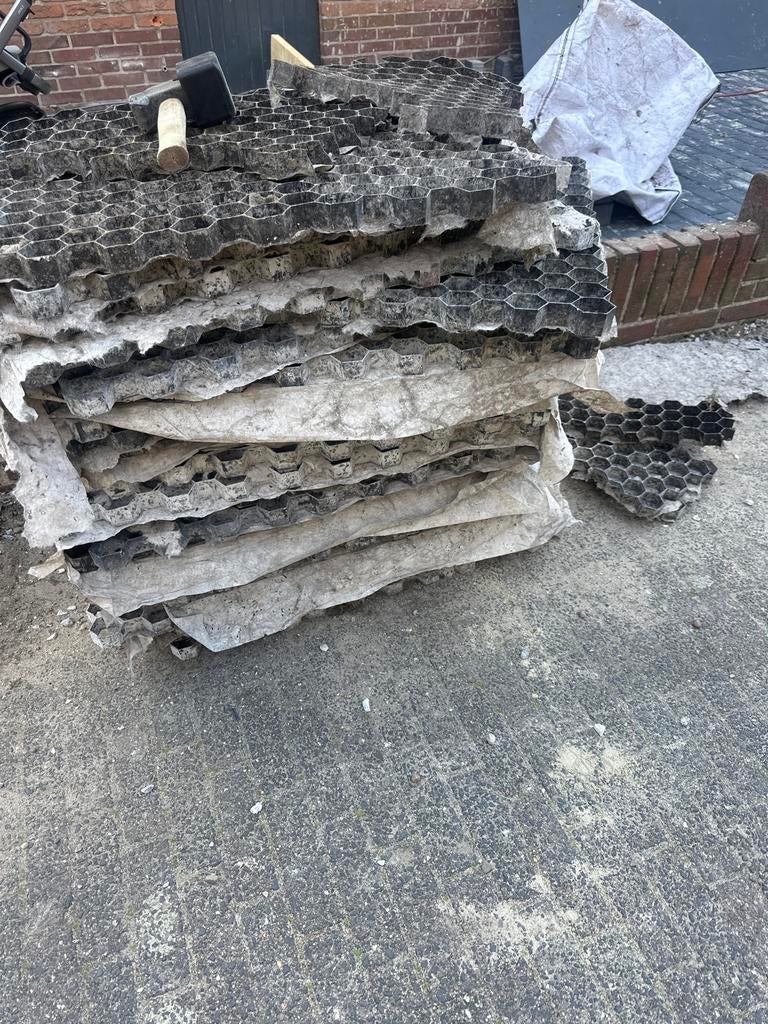 Grindmatten 100x60cm - Circa 25 stuks, Tuin en Terras, Ophalen, Gebruikt, Grijs, Grind