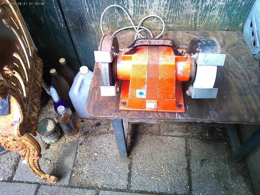 creussen ts2150--300watt met brede witte steen, Ophalen, Gebruikt, Minder dan 700 watt, Werkbankslijpmachine