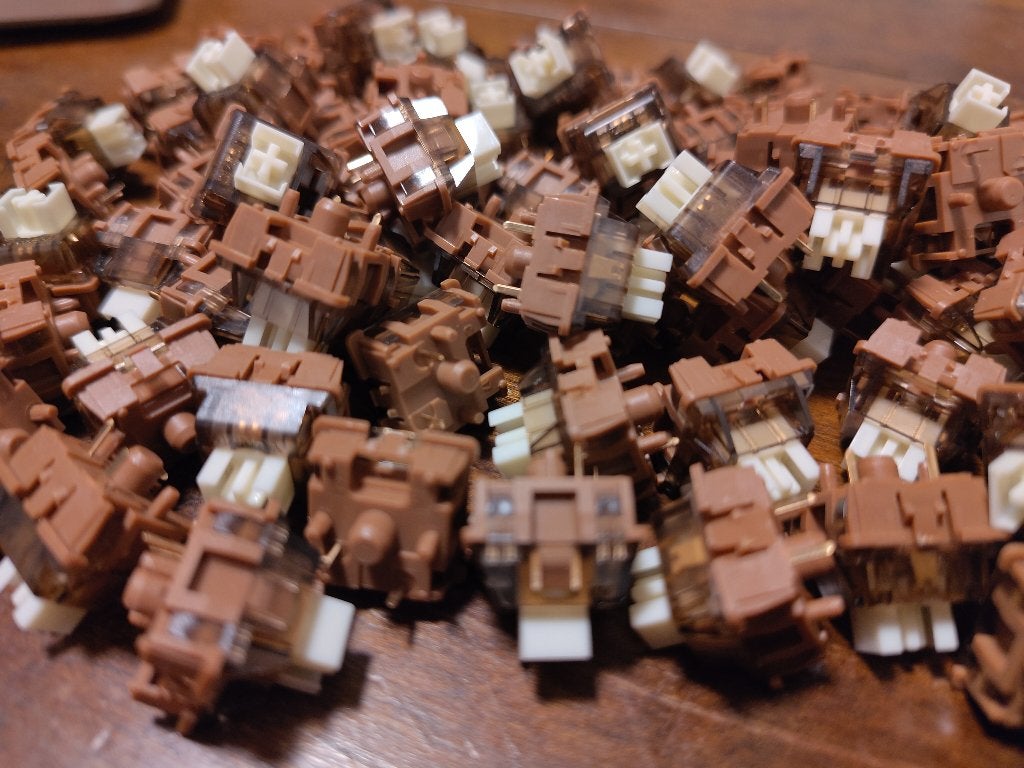 Cocoa Cream v2 high profile linear switches x84, Ophalen of Verzenden, Overige indelingen, Nieuw, Hot-swappable