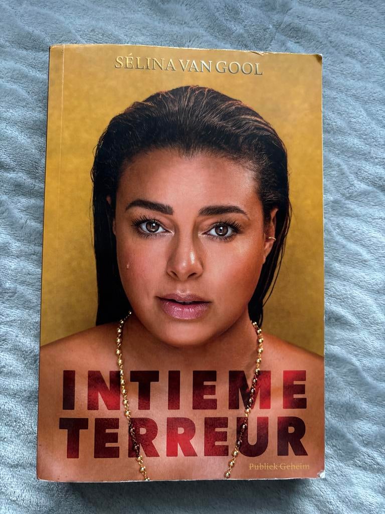 Intieme Terreur - Séline van Gool (Zo goed als nieuw), Ophalen of Verzenden, Zo goed als nieuw