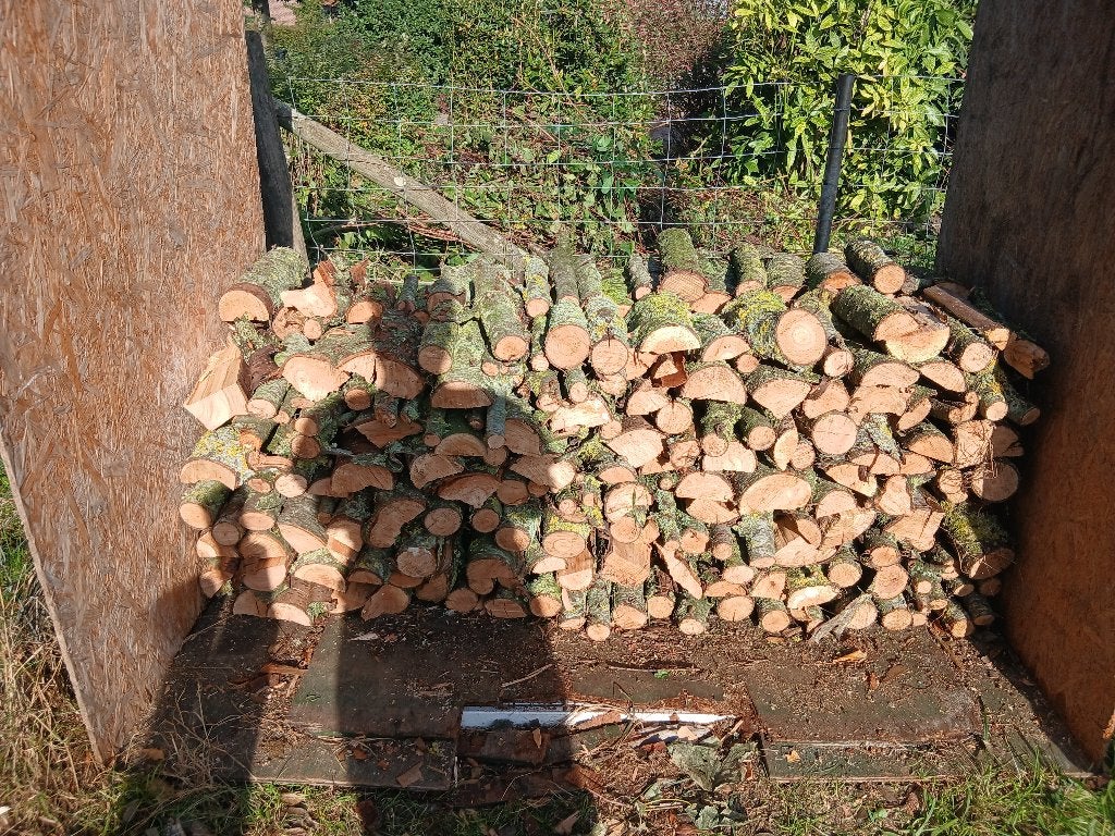 Gekloofd kersenhout, Tuin en Terras, Minder dan 3 m³, Ophalen of Verzenden, Overige houtsoorten, Blokken