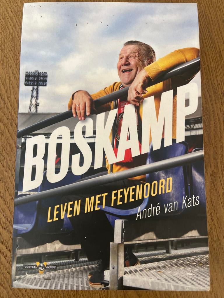 Andre van Kats - Boskamp, Ophalen of Verzenden, Zo goed als nieuw, Andre van Kats, Balsport
