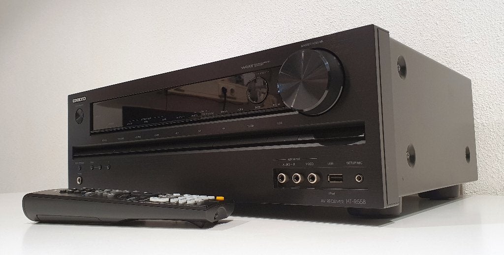 Receiver Onkyo HT-R558  5.1 (65W) - 4xHDMI , 2xToslink,Radio