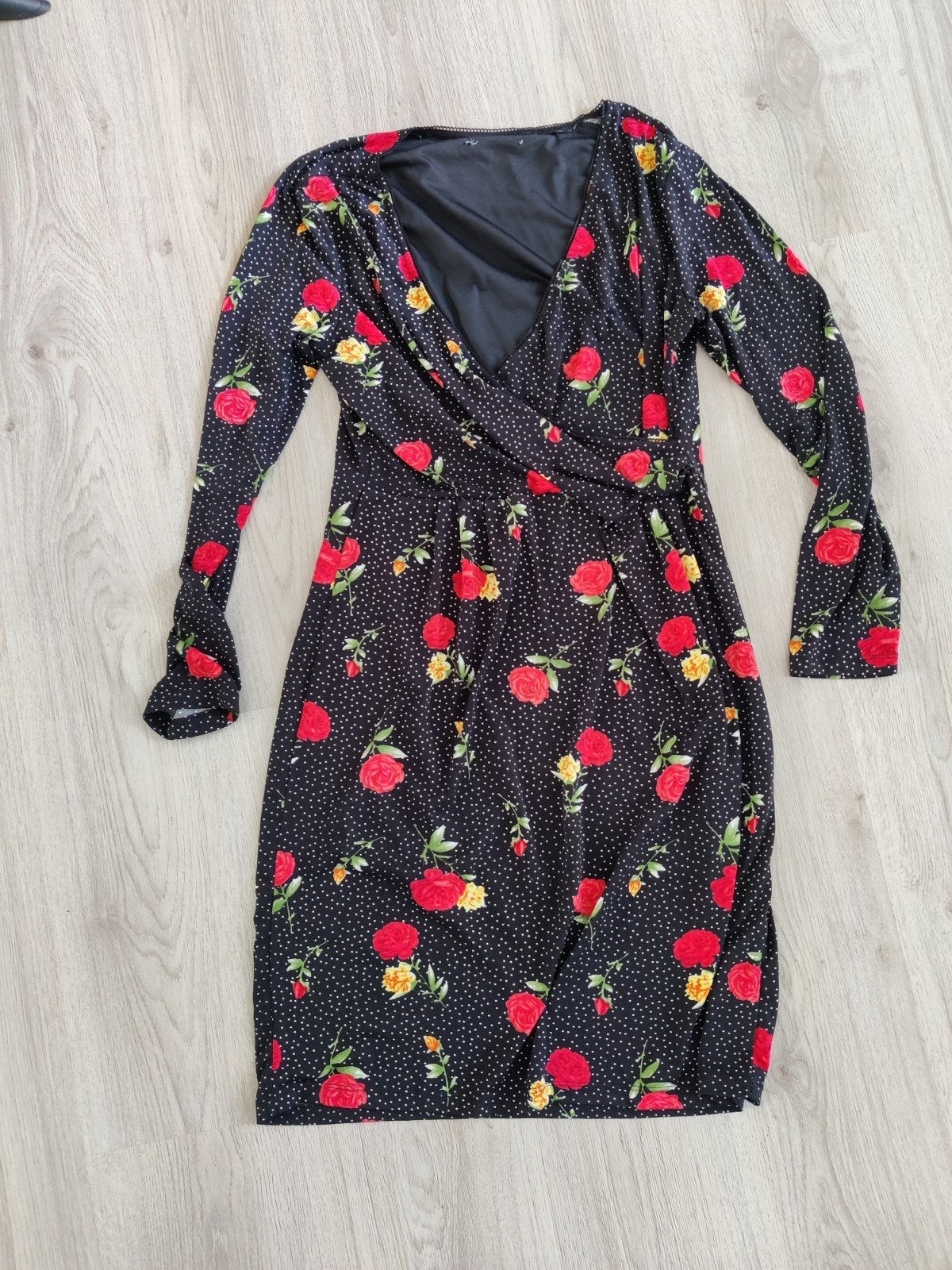 Stretch romantische zwarte jurk met rode rozen xl, Zwart, Maat 46/48 (XL) of groter, Ophalen of Verzenden, Zo goed als nieuw