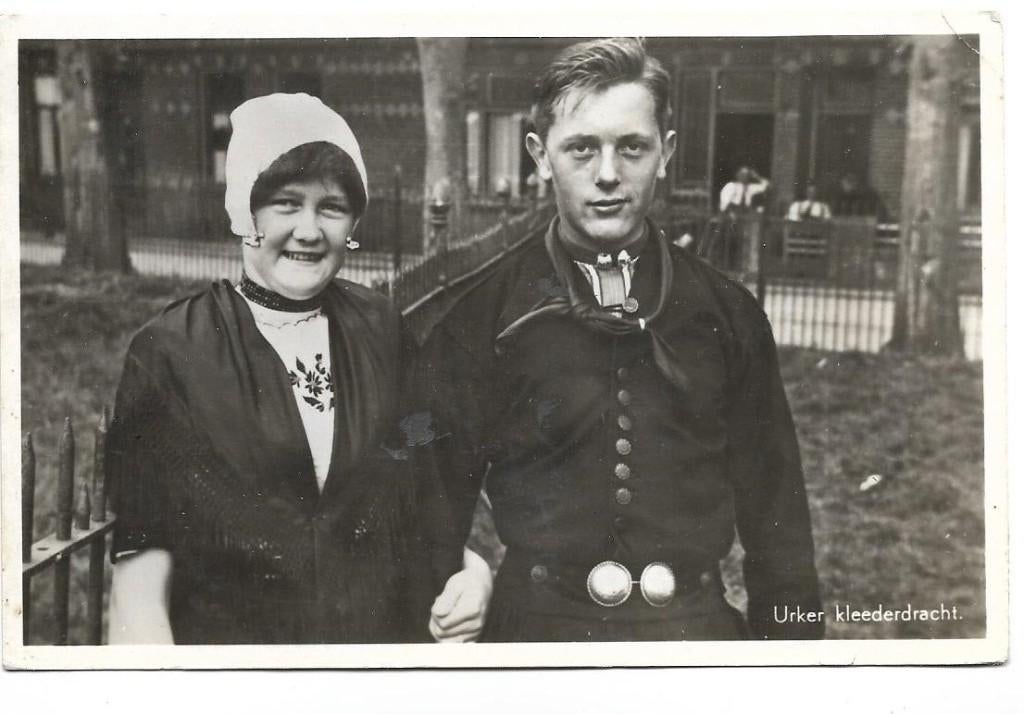 U25 Urk kleederdracht, Ophalen of Verzenden, 1960 tot 1980, Gelopen, Flevoland