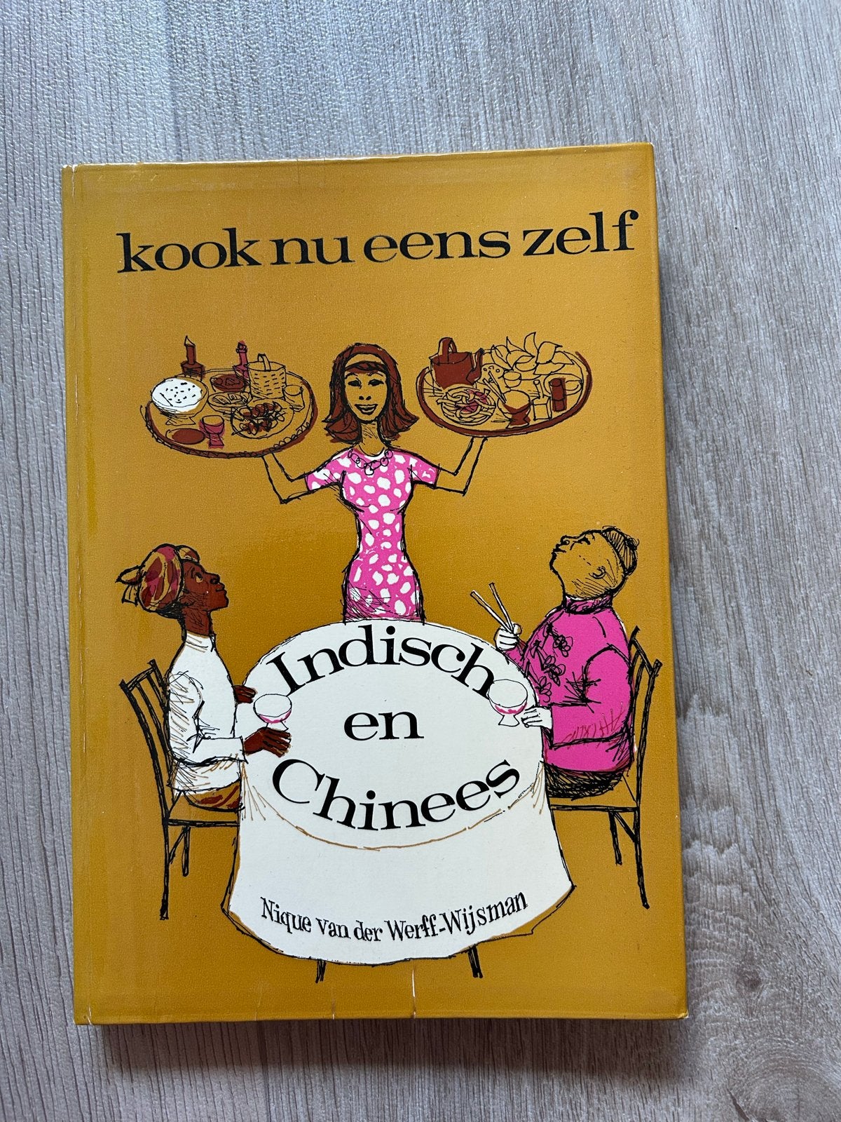 Kook nu eens zelf: Indisch en Chinees kookboek, Boeken, Ophalen of Verzenden, Gelezen, Azië en Oosters, Hoofdgerechten