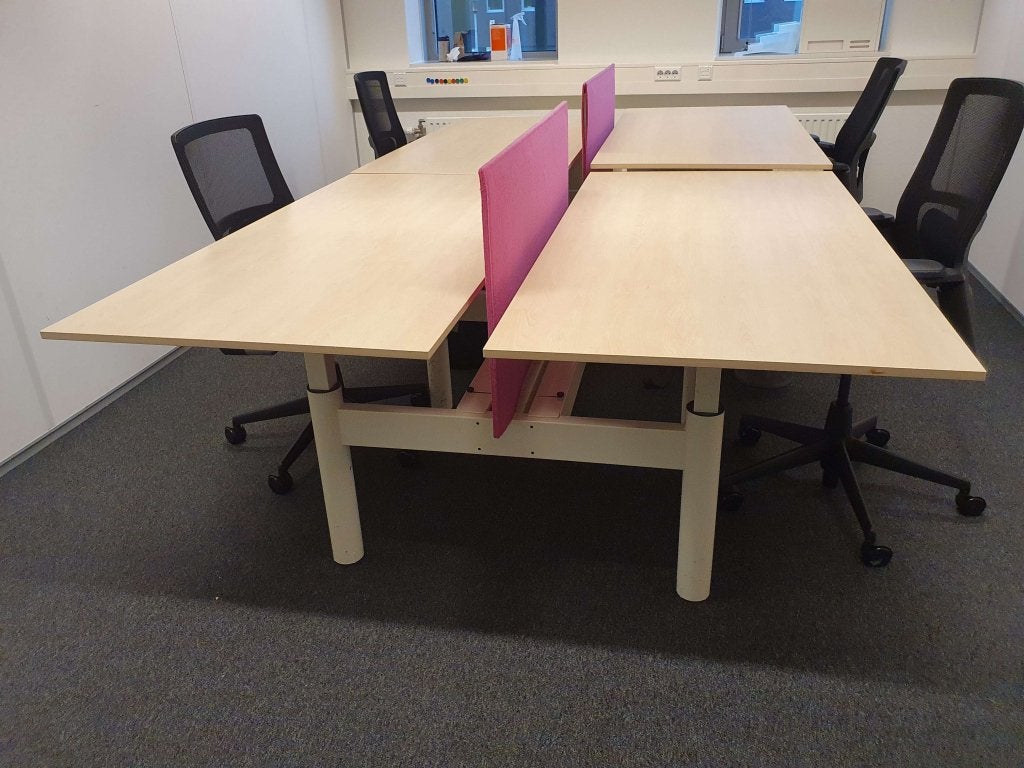 Gispen duo slinger bureau 8 werkplek beschikbaar, Gispen, Parallelweg West 23 4104 AZ Culemborg, Info@gispen.nl, In hoogte verstelbaar