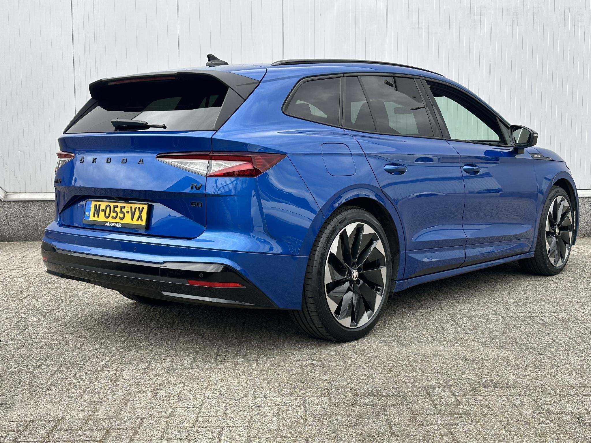 Skoda Enyaq iV 60 Sportline / Elektrisch Wegklapbare Trekhaa, Auto's, Skoda, Automaat, Achterwielaandrijving, Gebruikt, 393 km