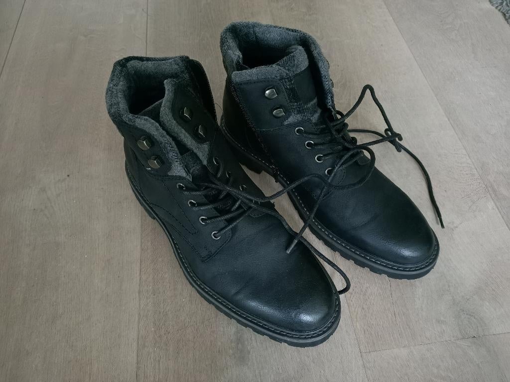Nieuwe herenschoenen zwart maat 45, Ophalen of Verzenden, Nieuw, Zwart