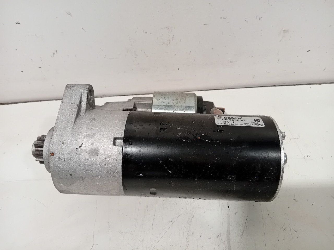 Startmotor Porsche Cayenne, Onderdelen@venauto.nl, Van der Ven Autorecycling B.V., Gebruikt, Ettenseweg 76, 4706 PB Roosendaal, The Netherlands