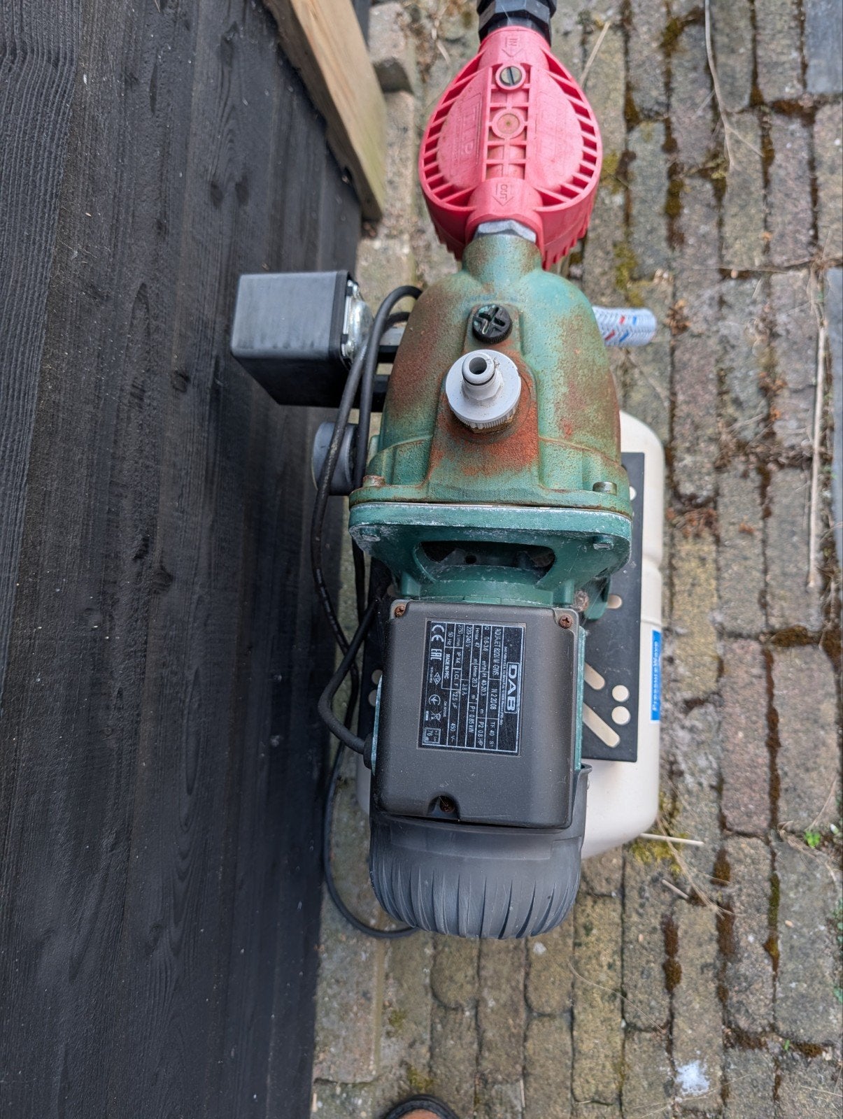 DAB pomp met drukvat voor beregening en wateraanvoer, Tuin en Terras, Waterpompen, Ophalen, Gebruikt, Elektrisch, Beregeningspomp