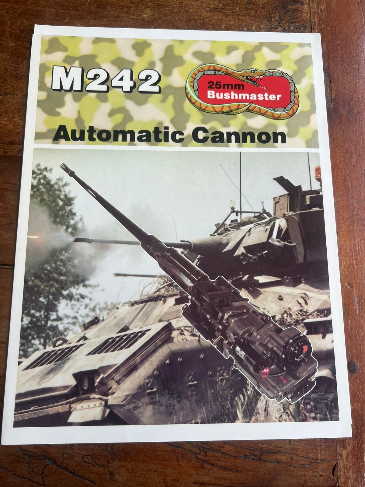 Catalogus NATO NAVO Bushmaster automatic canon m242 25mm, Verzenden, Nederland, Landmacht