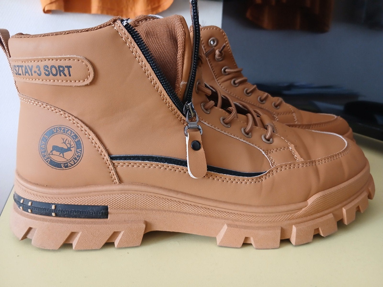 Zo goed als nieuwe wandelschoenen maat 47 geel, Kleding | Heren, Schoenen, Overige kleuren, Verzenden, Timberland, Zo goed als nieuw