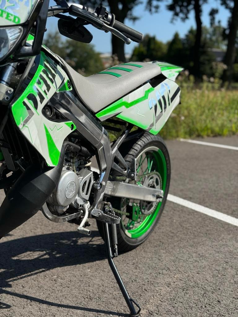Derbi SDR Limited Edition 77cc Schakelbrommer, Fietsen en Brommers, Brommers | Derbi, Ophalen, 6 versnellingen, Maximaal 45 km/u
