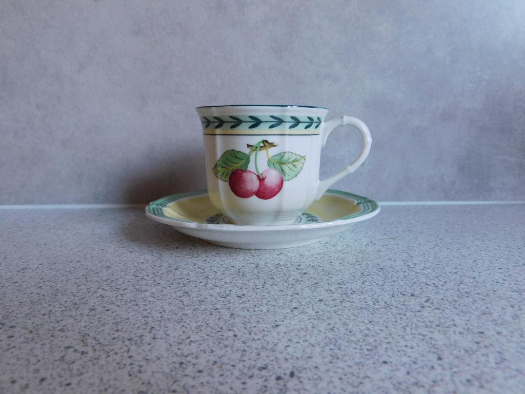 Kop en schotel Mokka Fleurance French Garden Villeroy & Boch, Ophalen of Verzenden, Zo goed als nieuw, Overige stijlen, Kop(pen) en/of Schotel(s)