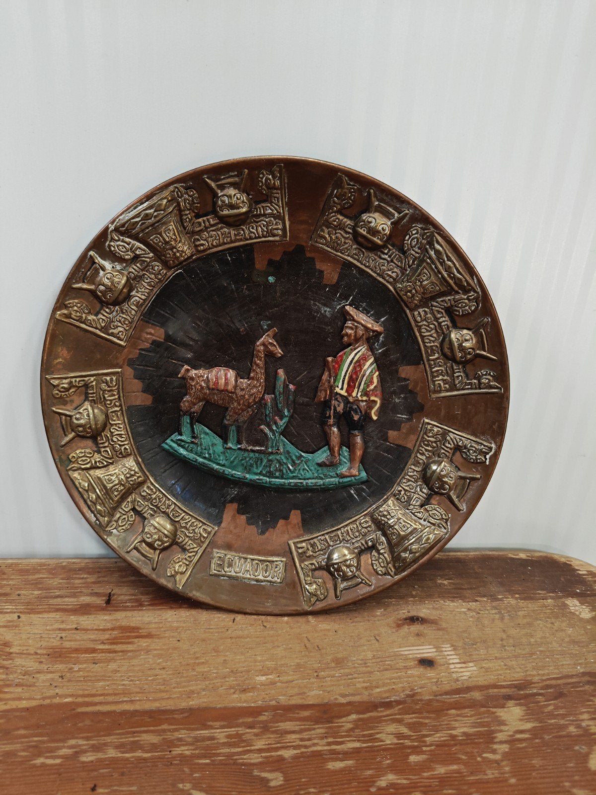 Decoratieve koperen wandplaat Ecuador, Ophalen