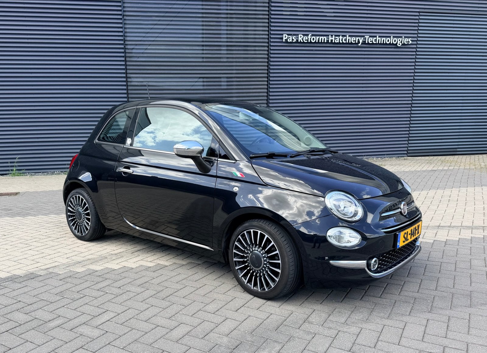 Fiat 500 Mirror 0.9 Twinair Turbo 80pk 2018 Zwart, Voorwielaandrijving, Handgeschakeld, 26 km/l, Particulier