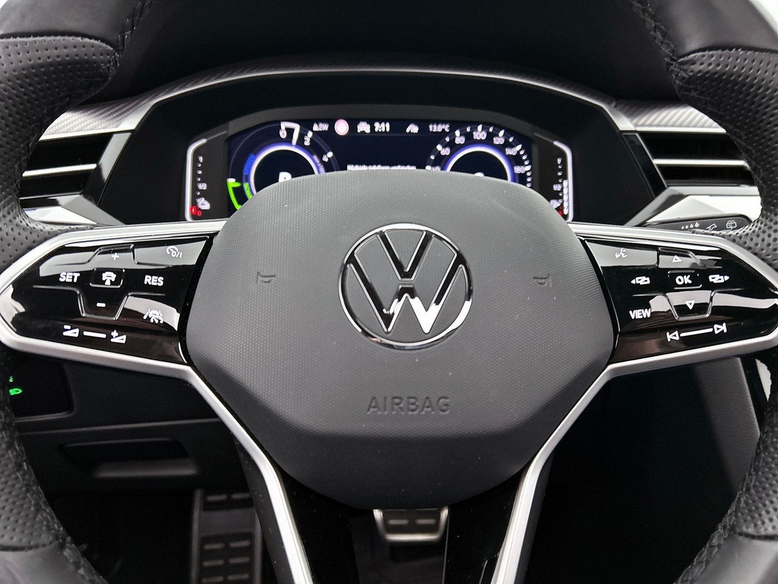 Volkswagen Arteon 1.4 Ehybrid R-line | Panormadak | Clima |, Auto's, Automaat, Arteon, Gebruikt, 4 cilinders